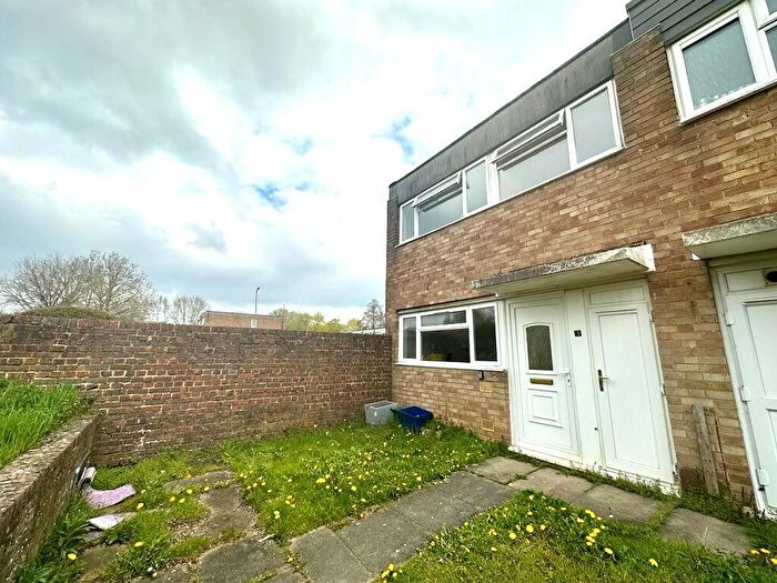 3 Bedroom House To Rent In Langdale Close, MK2