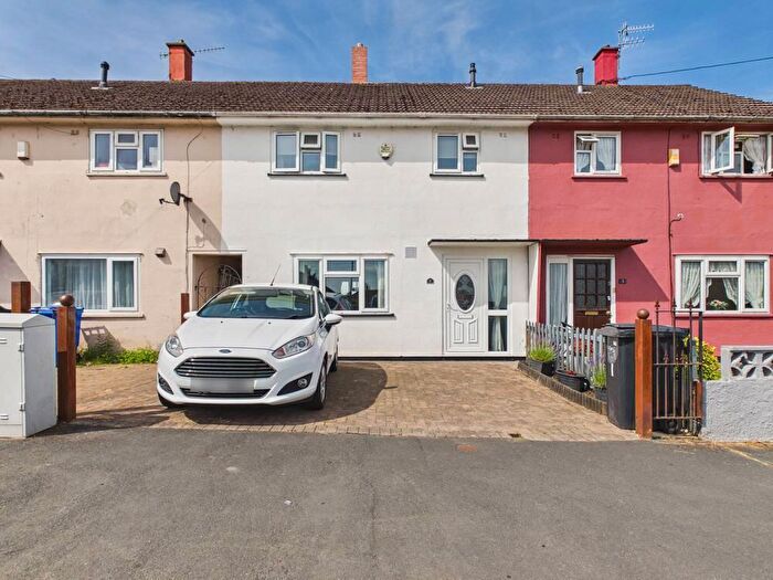 3 Bedroom Terraced House For Sale In Crosscombe Drive, Bristol, BS13