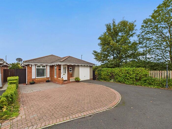 2 Bedroom Detached Bungalow For Sale In St. Cuthberts Way, Holystone, NE27