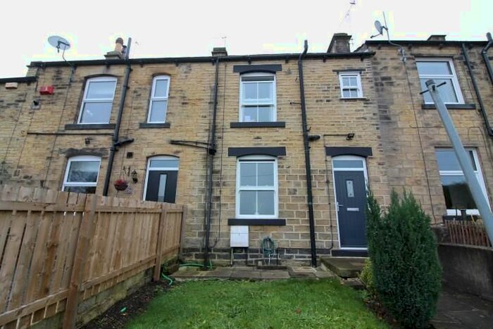1 Bedroom Property To Rent In Red Lane, Farsley, Pudsey, LS28