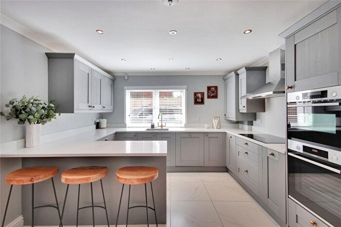 4 Bedroom Detached House For Sale In Hastings Road, Pembury, Tunbridge Wells, Kent, TN2