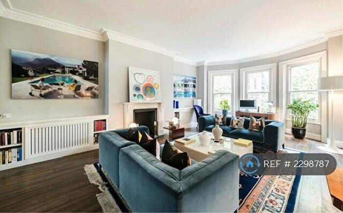3 Bedroom Flat To Rent In Carlingford Road, London, NW3