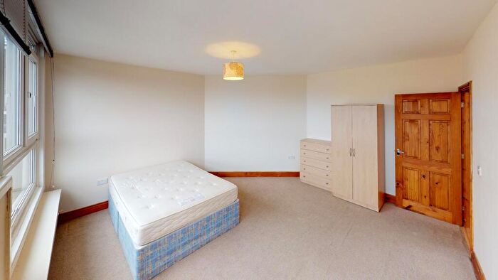 1 Bedroom Flat To Rent In Parkview Mansions, New Road, Southampton, SO14