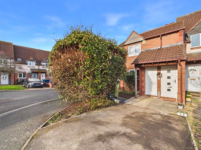 1 Bedroom Maisonette For Sale In Leacey Mews, Churchdown, Gloucester, Gloucestershire, GL3