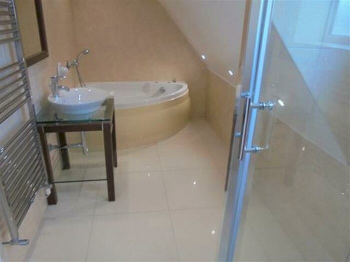 4 Bedroom House To Rent In Ringwood Road, Bransgore, Christchurch, BH23