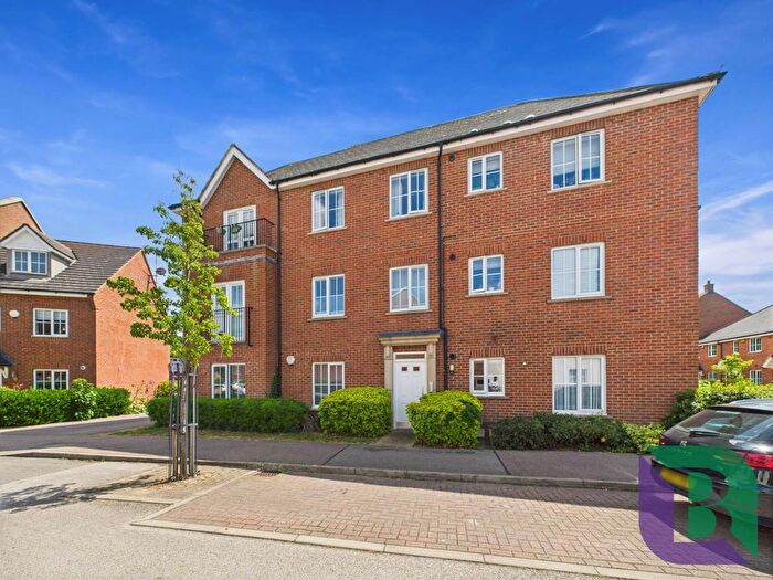 2 Bedroom Flat To Rent In Greensand View, Woburn Sands, MK17