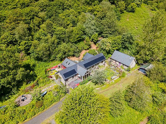 4 Bedroom Barn Conversion For Sale In Maesllyn, Coed Y Bryn, Llandysul, Ceredigion, SA44