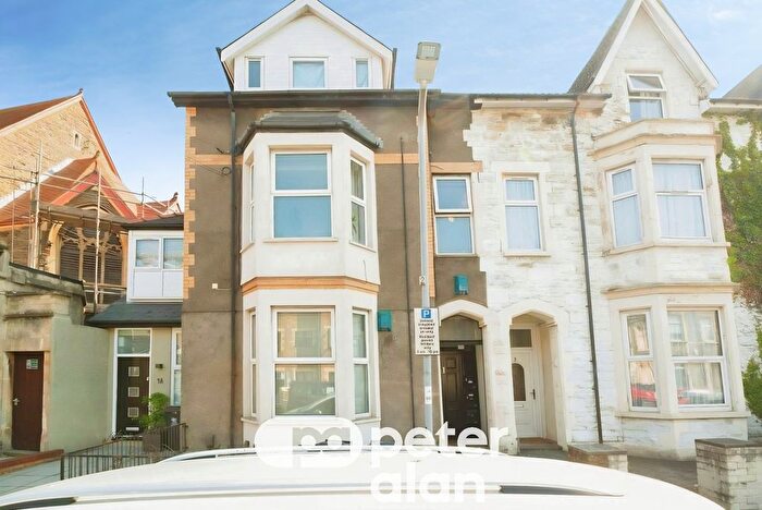 3 Bedroom Flat To Rent In Piercefield Place, Cardiff, CF24