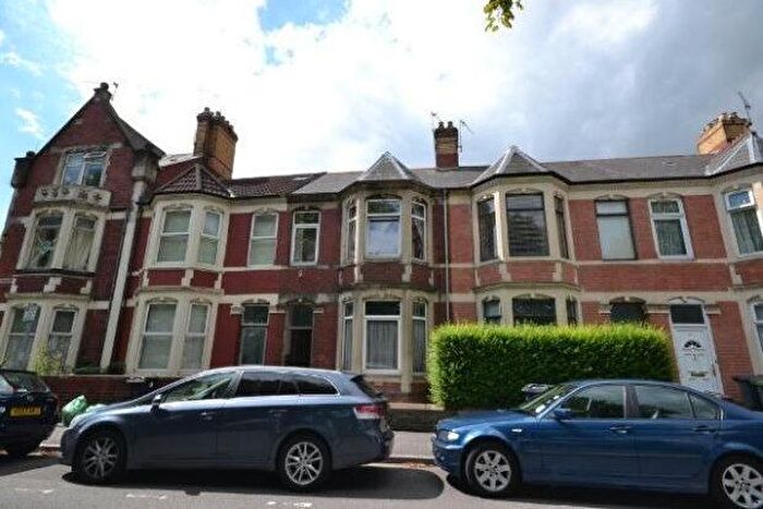 4 Bedroom Property To Rent In Taff Embankment, Cardiff, CF11