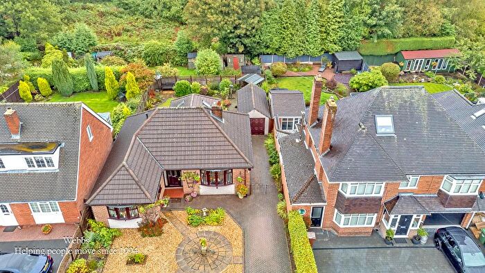 2 Bedroom Detached Bungalow For Sale In Old Penkridge Road, Cannock, WS11
