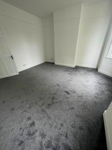 1 Bedroom Flat To Rent In Blackhorse Lane, London, E17