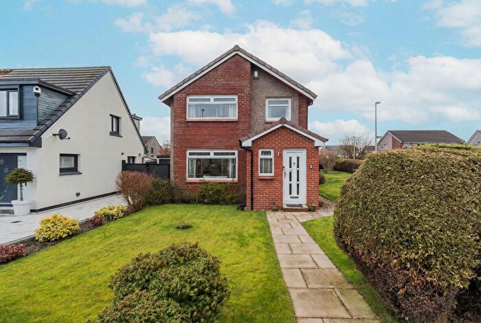 3 Bedroom Detached House For Sale In Burns Avenue, Bishopton, PA7