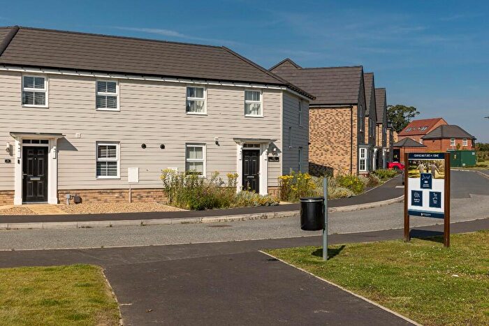 2 Bedroom Terraced House To Rent In Humprey Way, Norwich, Norfolk, NR13