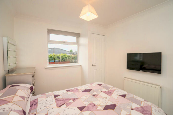1 Bedroom Flat For Sale In Grantown Gardens, Glenmavis, ML6