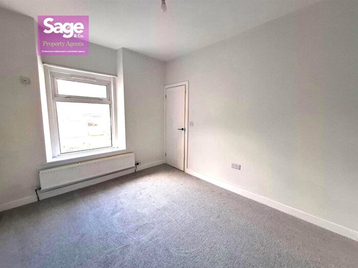 2 Bedroom Terraced House For Sale In Commercial Street, Risca, NP11