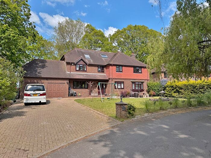 6 Bedroom Detached House For Sale In Fareham Park Road, Fareham, PO15