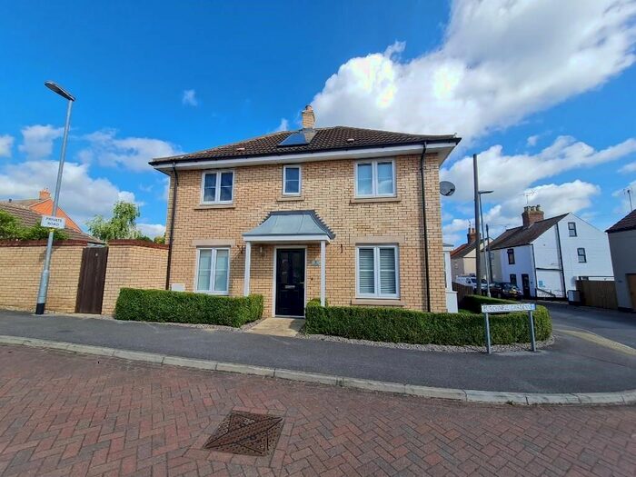 3 Bedroom Detached House To Rent In Burchnell Gardens., Bourne, PE10