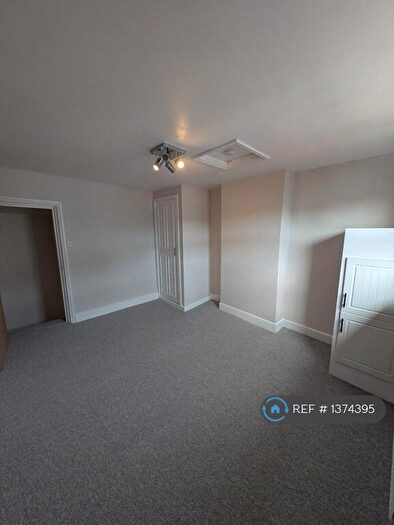 1 Bedroom Flat To Rent In Grosvenor Street, Cheltenham, GL52