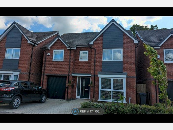 4 Bedroom Detached House To Rent In Poppy Place, Shirley, Solihull, B90
