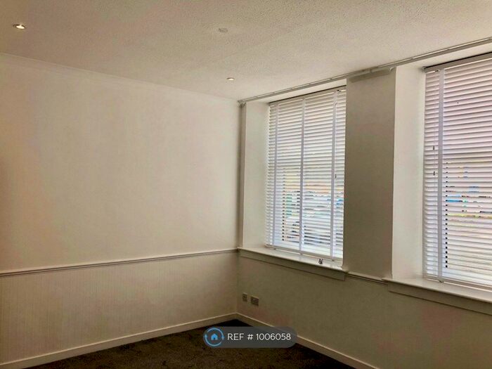 1 Bedroom Flat To Rent In East Bridge Street, Falkirk, FK1