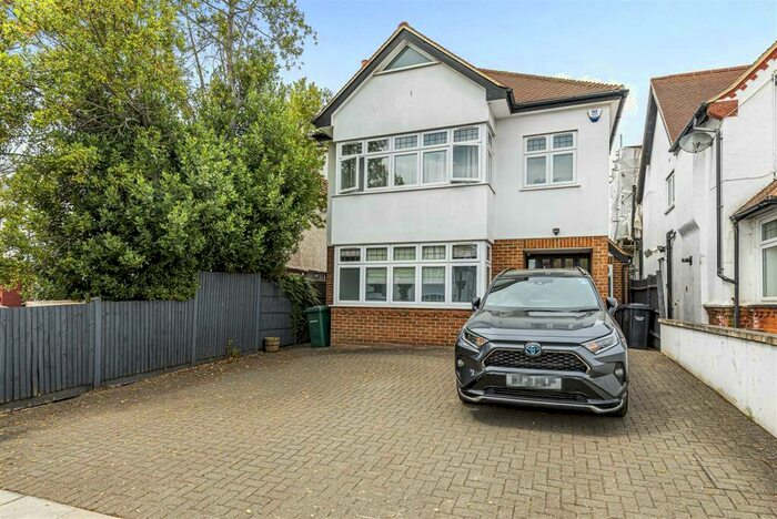 5 Bedroom Detached House To Rent In Woodcroft Avenue, London, NW7