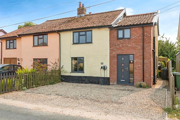 3 Bedroom Semi-Detached House For Sale In Watton Road, Great Ellingham, Attleborough, NR17
