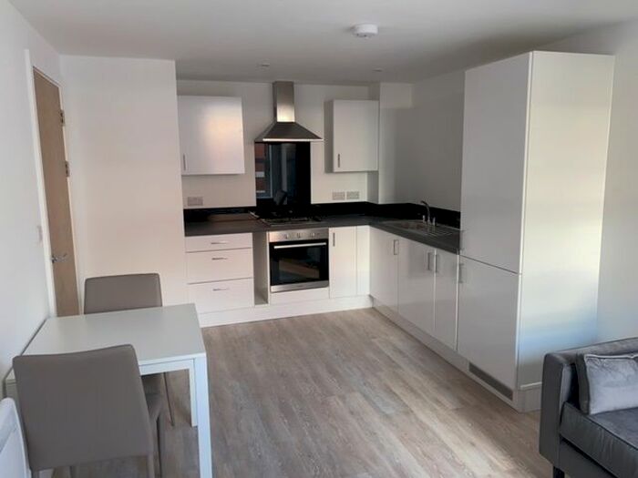 1 Bedroom Flat To Rent In Winckley House, Winckley Square, Preston, PR1