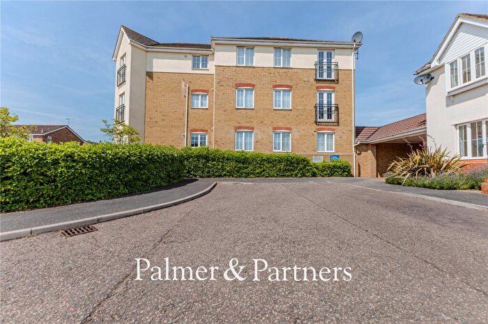 2 Bedroom Apartment For Sale In Byron Close, Stowmarket, Suffolk, IP14