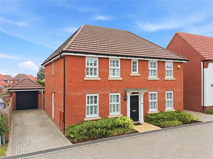 4 Bedroom Detached House For Sale In Sandwich Close, Hatfield Peverel, Chelmsford, Essex, CM3