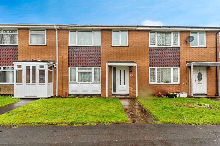 3 Bedroom Terraced House For Sale In Slaters Place, Walsall, WS2