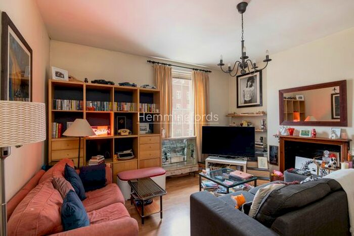1 Bedroom Flat To Rent In Victory House, Castlehaven Road, Camden, NW1