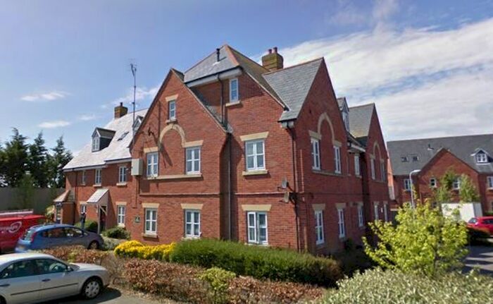 1 Bedroom Flat To Rent In Doctor Roberts Close, Bridport, DT6