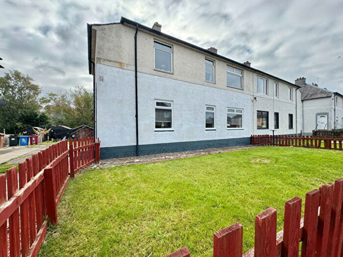 3 Bedroom Flat For Sale In Kelvin Street, Grangemouth, FK3