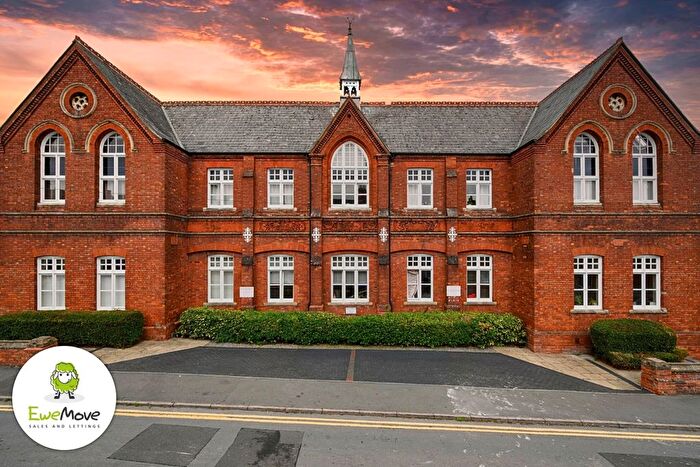 3 Bedroom Flat For Sale In Dixon Street, Swindon, SN1