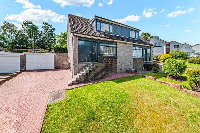 3 Bedroom Semi-Detached House For Sale In Kettins Terrace, Dundee, DD3