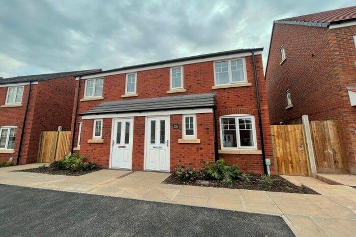 2 Bedroom Semi-Detached House To Rent In Whittle Street, Lichfield, WS14