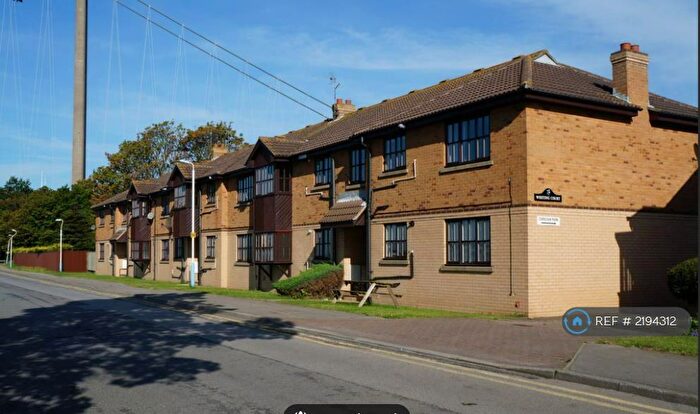 2 Bedroom Flat To Rent In Hessle, Hessle, Hull, HU13