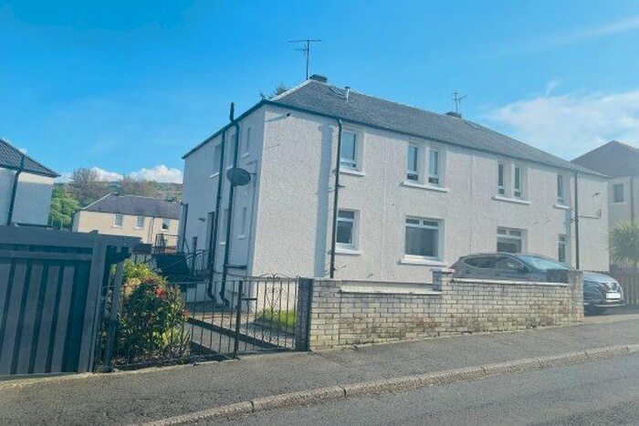 2 Bedroom Flat To Rent In Hibernia Street, Greenock, PA16