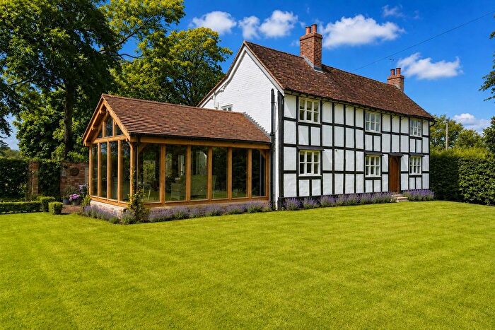 4 Bedroom Detached House For Sale In Rose Cottage, Peopleton, Pershore, Worcestershire., WR10