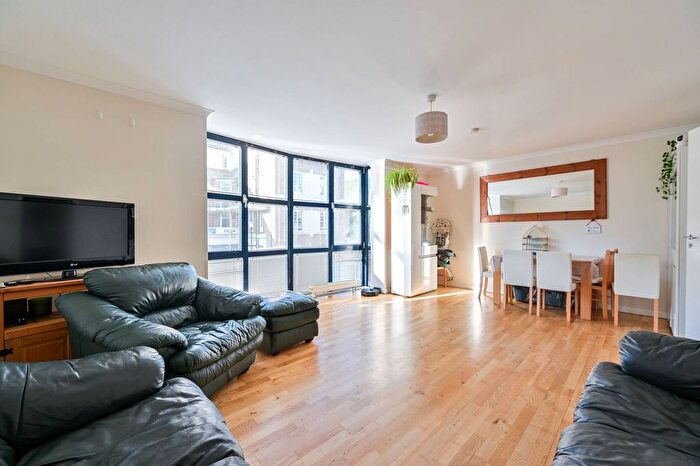 3 Bedroom Terraced House For Sale In Rotherhithe Street, Rotherhithe, London, SE16