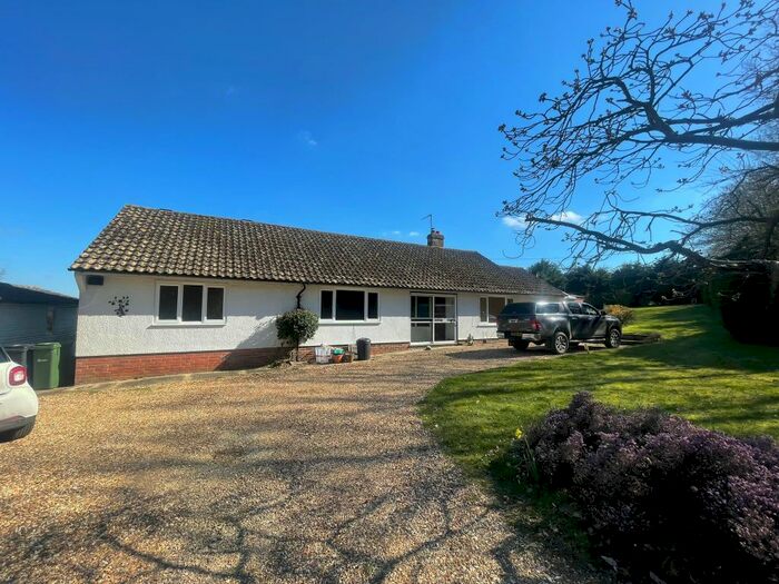 3 Bedroom Detached Bungalow To Rent In Rectory Road, Sudbury, CO10