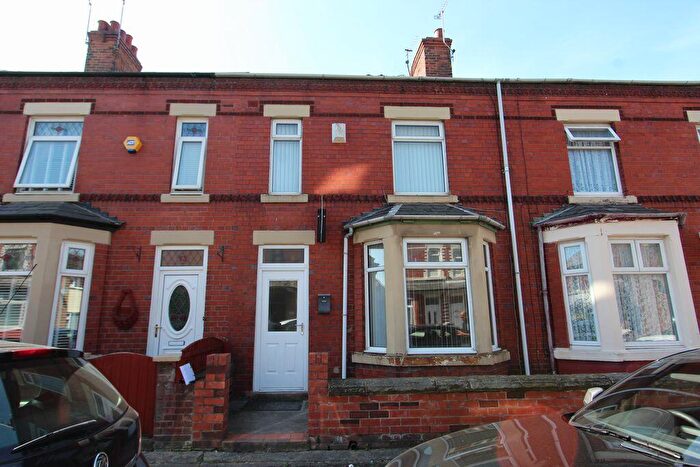 3 Bedroom Terraced House To Rent In King Street, Ellesmere Port, CH65