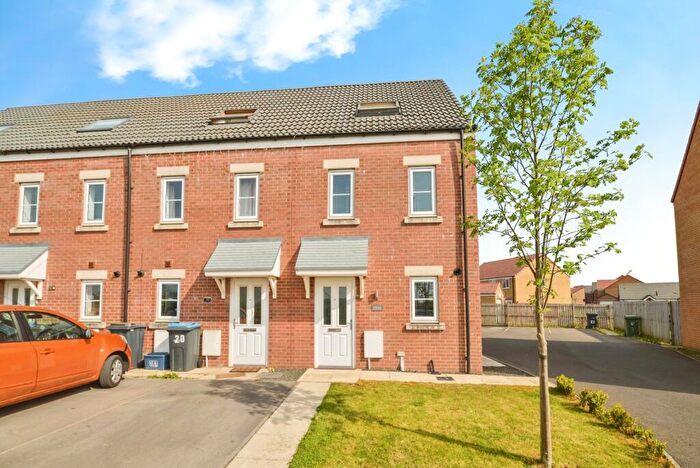 3 Bedroom End Of Terrace House For Sale In Friars Close, Northallerton, North Yorkshire, DL6