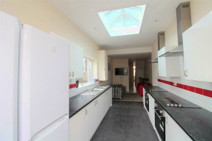5 Bedroom House To Rent In Heathfield Road, Heath, Cardiff, CF14