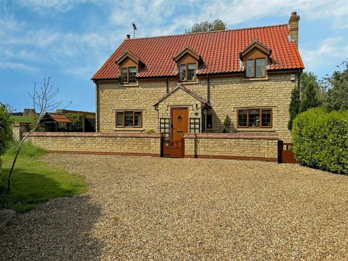 4 Bedroom Detached House For Sale In Brittains Lane, Pointon, Sleaford, NG34