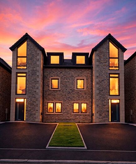 4 Bedroom Semi Detached House For Sale In Westfield Lane, Wrose, Shipley, BD18