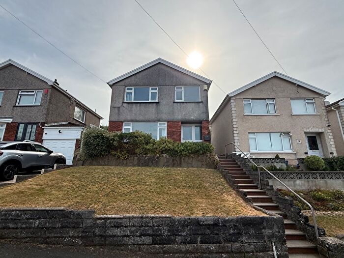 3 Bedroom Property To Rent In Summer Place, Swansea, SA7