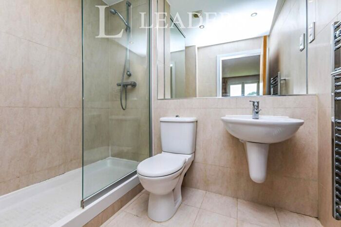 2 Bedroom Apartment To Rent In Woolsack Way, Godalming, GU7