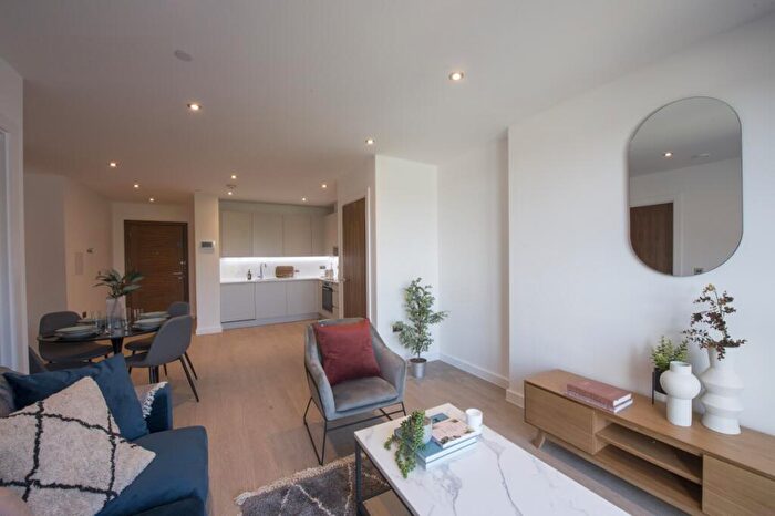 1 Bedroom Flat To Rent In Sutton Court Road, Sutton, SM1