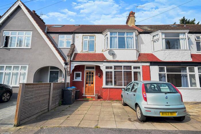 3 Bedroom Terraced House To Rent In Firstway, London, SW20